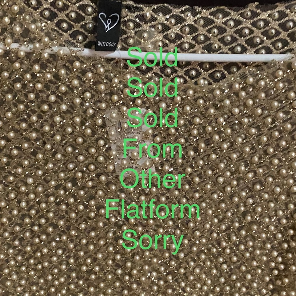 Windsor beautiful gold with pearl accents